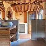 فيلة La Limonaia